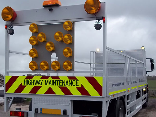 7.2t Traffic Management Vehicle with LP13 Light Arrow Board from the Back